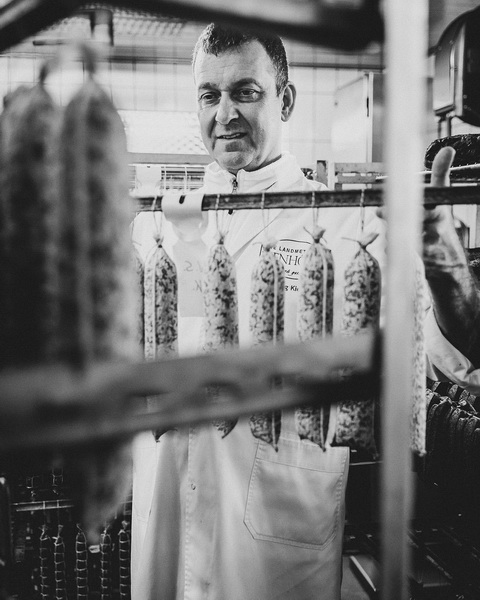 produktfotografie im studio modern industriefotografie motorblock